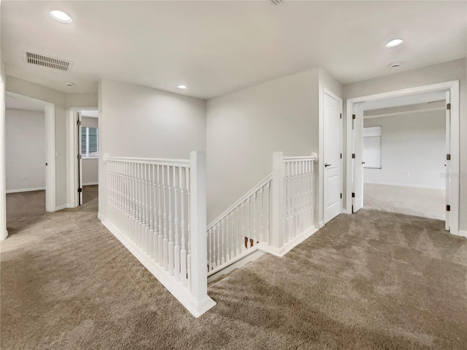 9003 WILLOWBROOK CIR