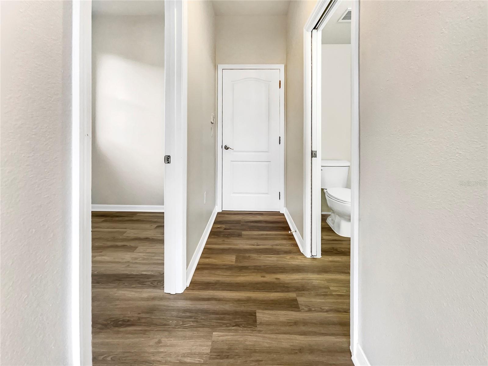 9003 WILLOWBROOK CIR