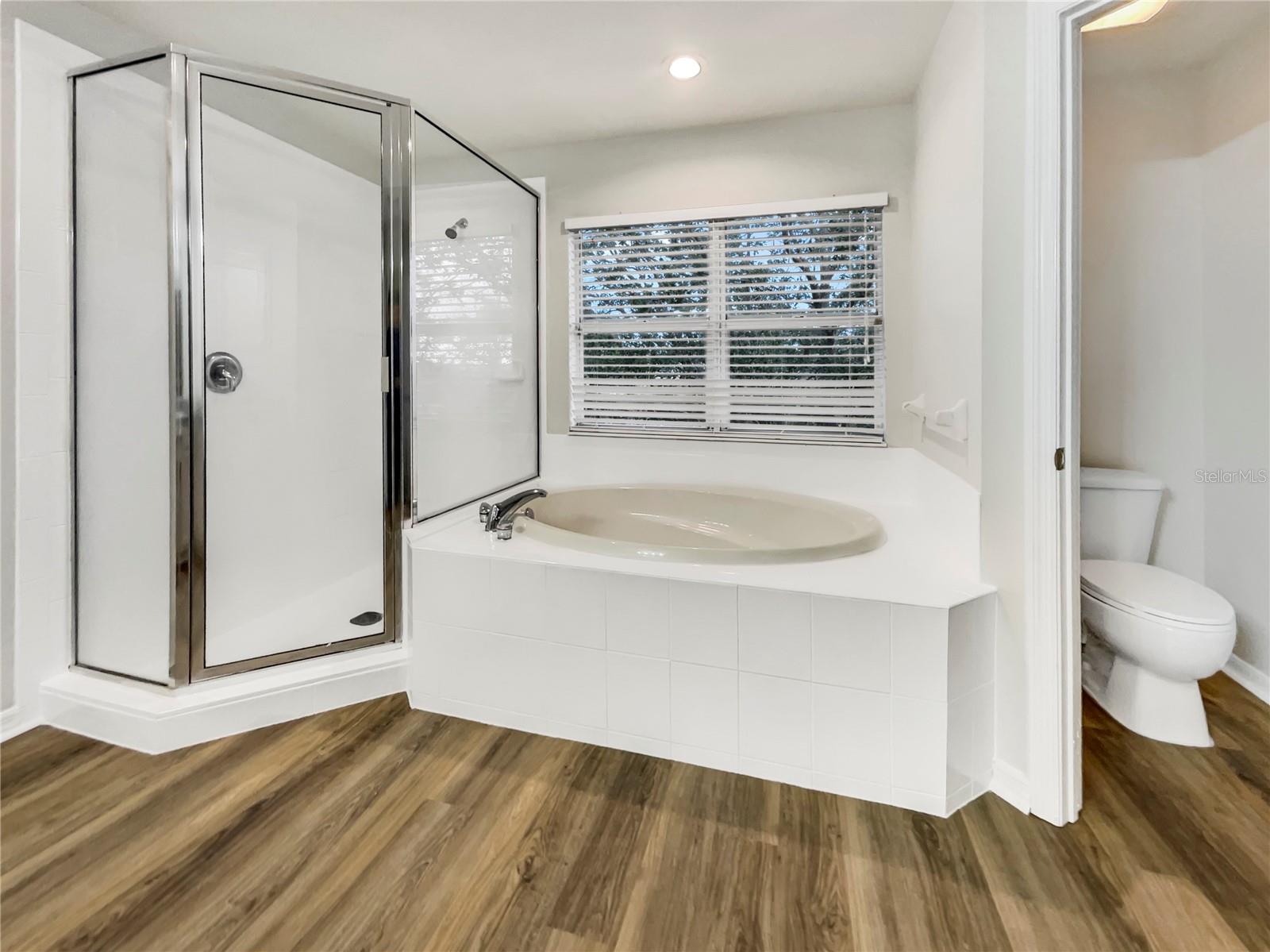 9003 WILLOWBROOK CIR