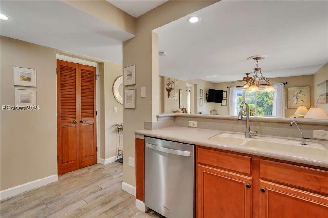 85 Folly Field Road Unit: 10-100