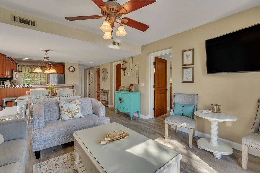 85 Folly Field Road Unit: 10-100