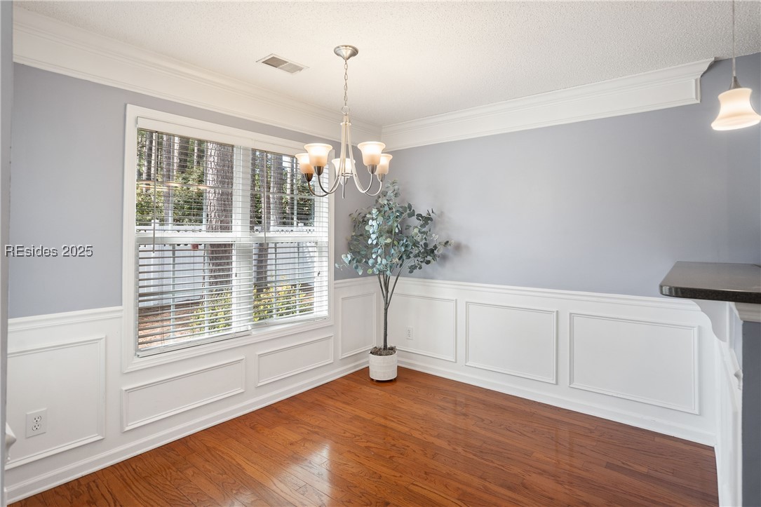 28 Mayfair Drive