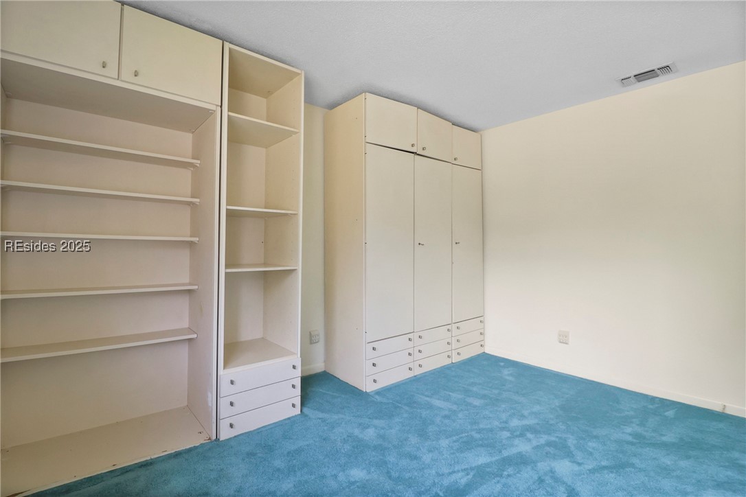 5 Gumtree Road Unit: I-32