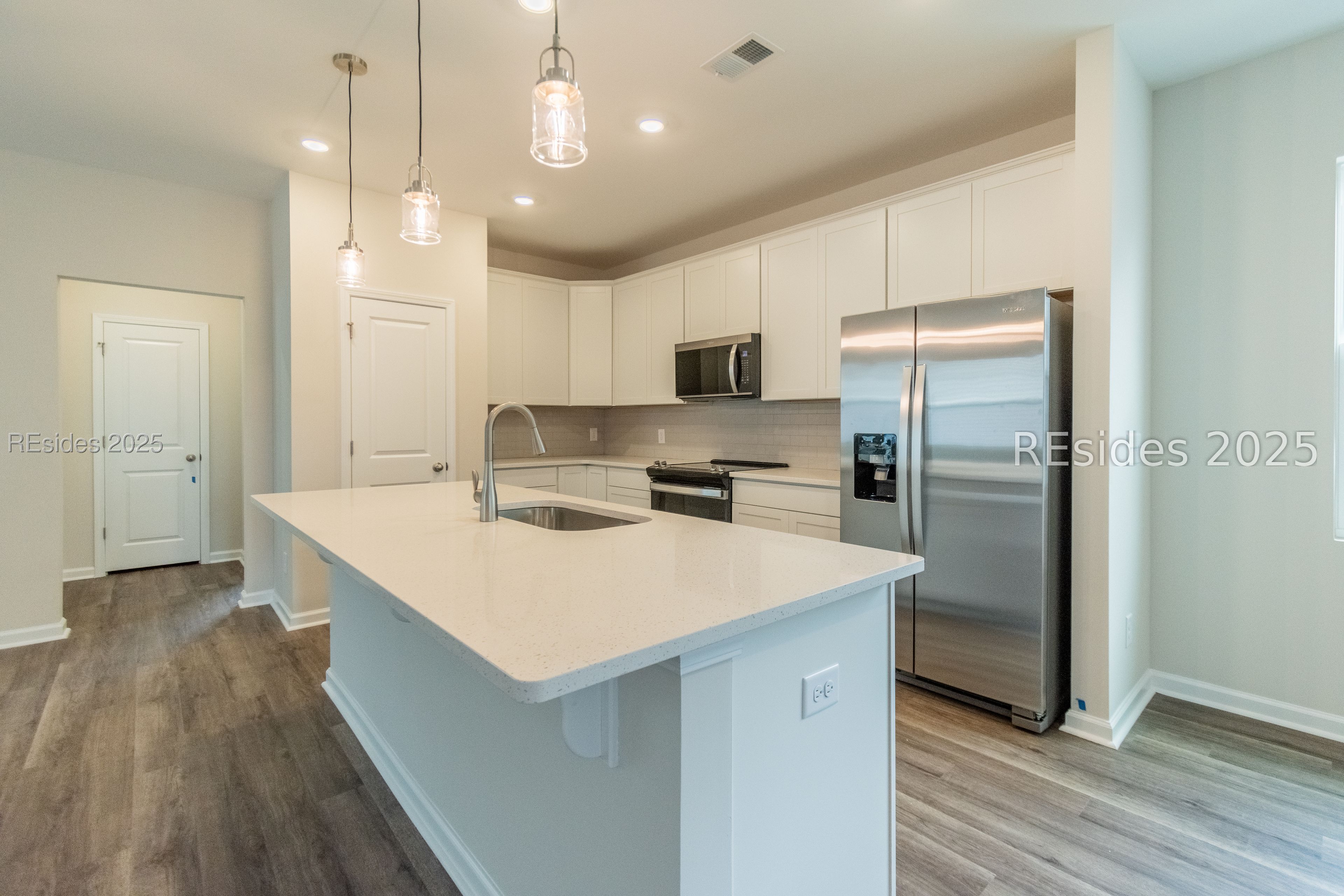 163 Standing Oaks Drive