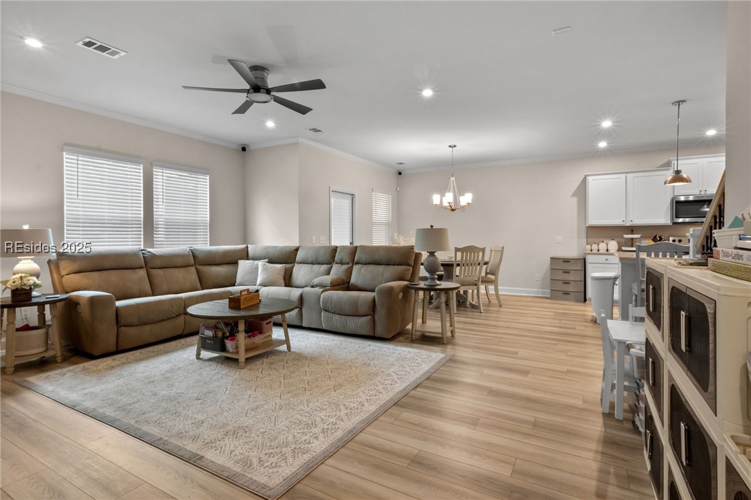 410 Raines Way