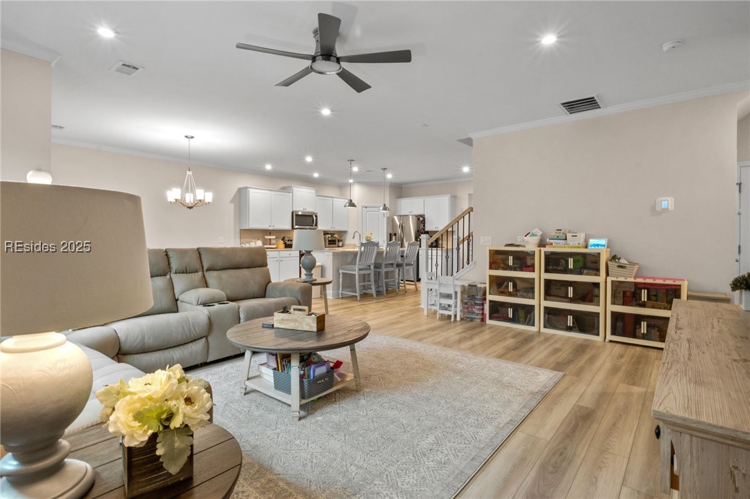 410 Raines Way