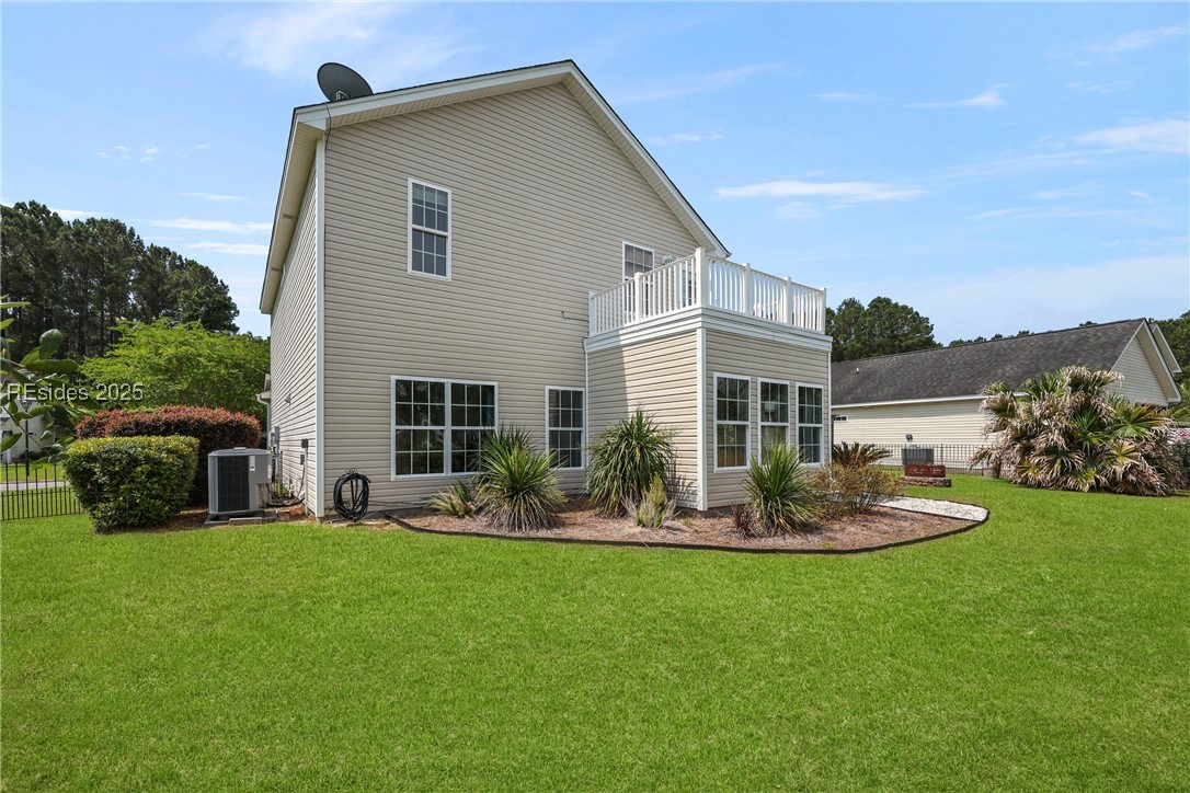 7 Running Oak Drive