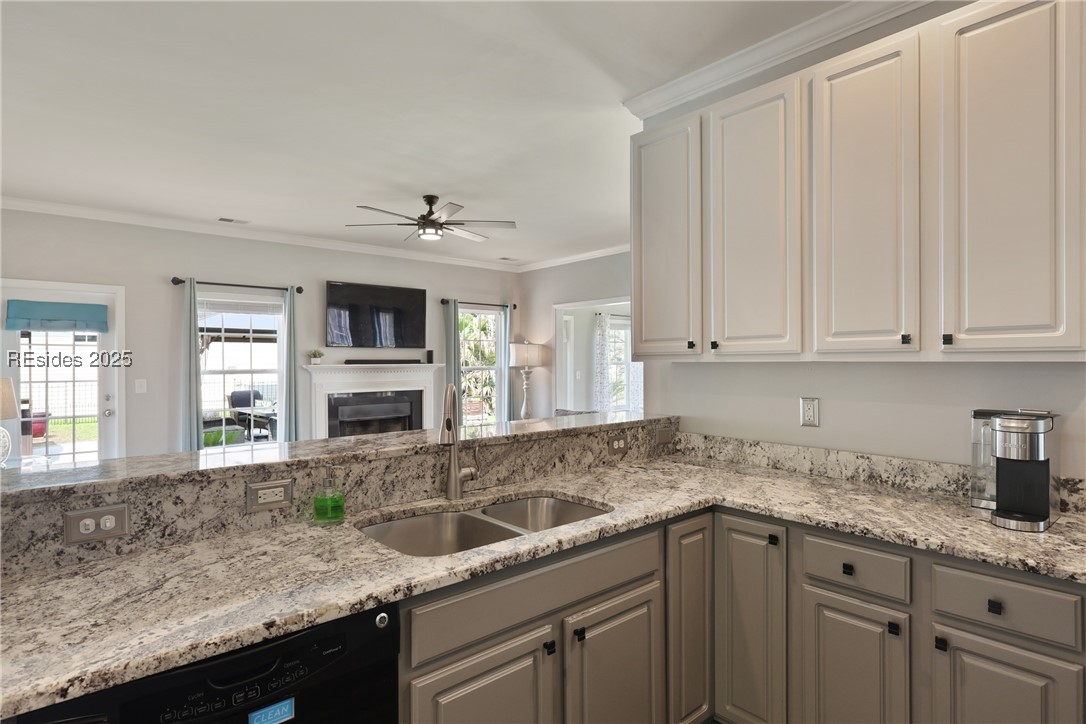 7 Running Oak Drive