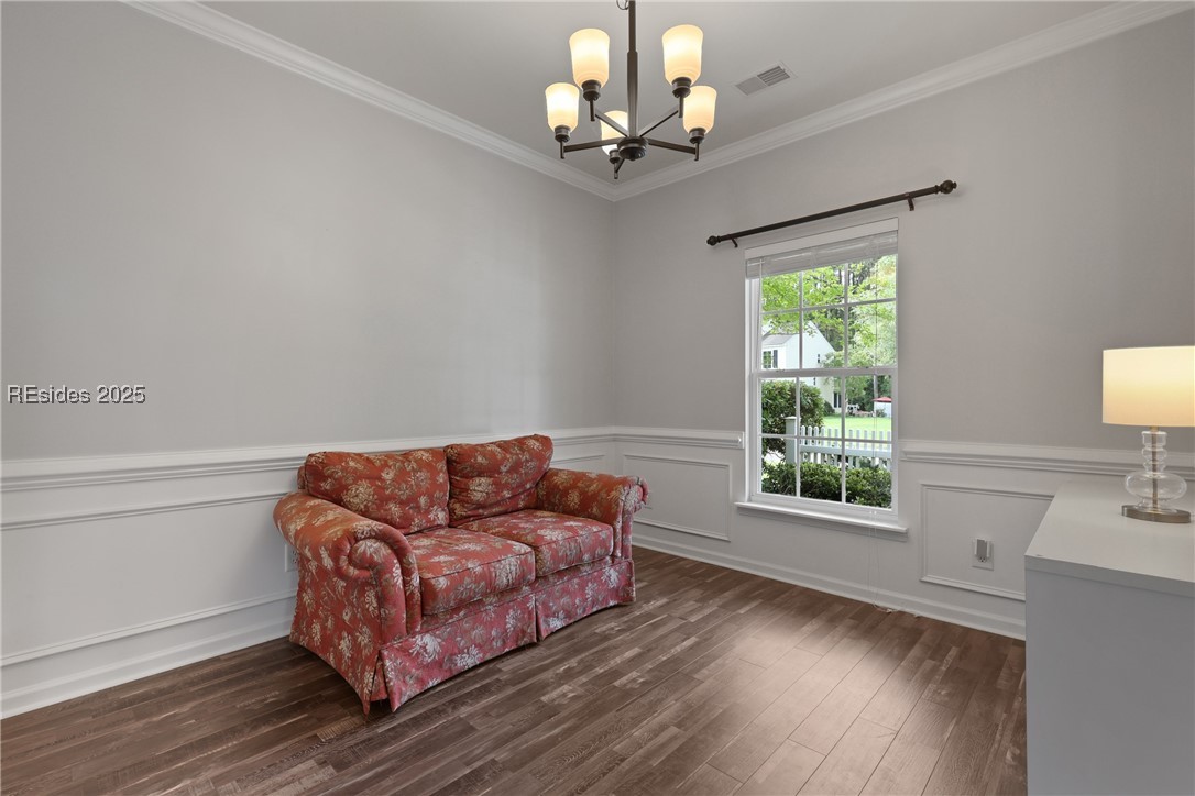 7 Running Oak Drive
