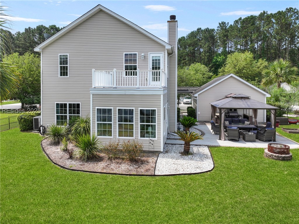 7 Running Oak Drive