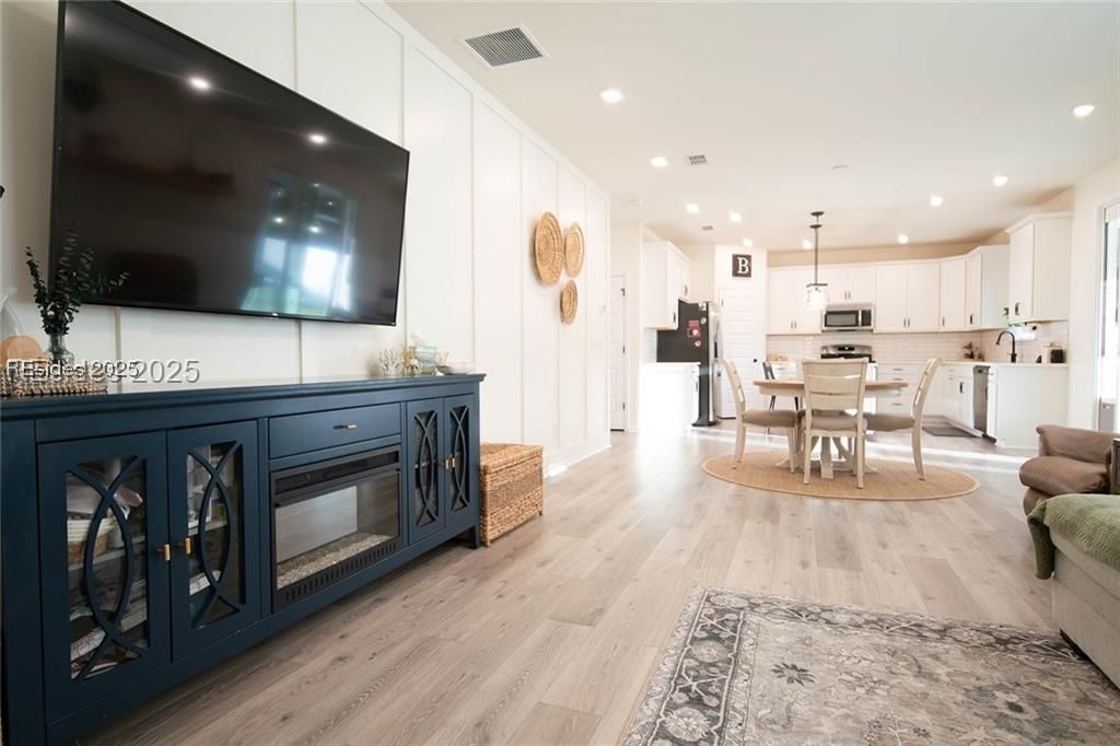 53 Mainland Lakes Drive