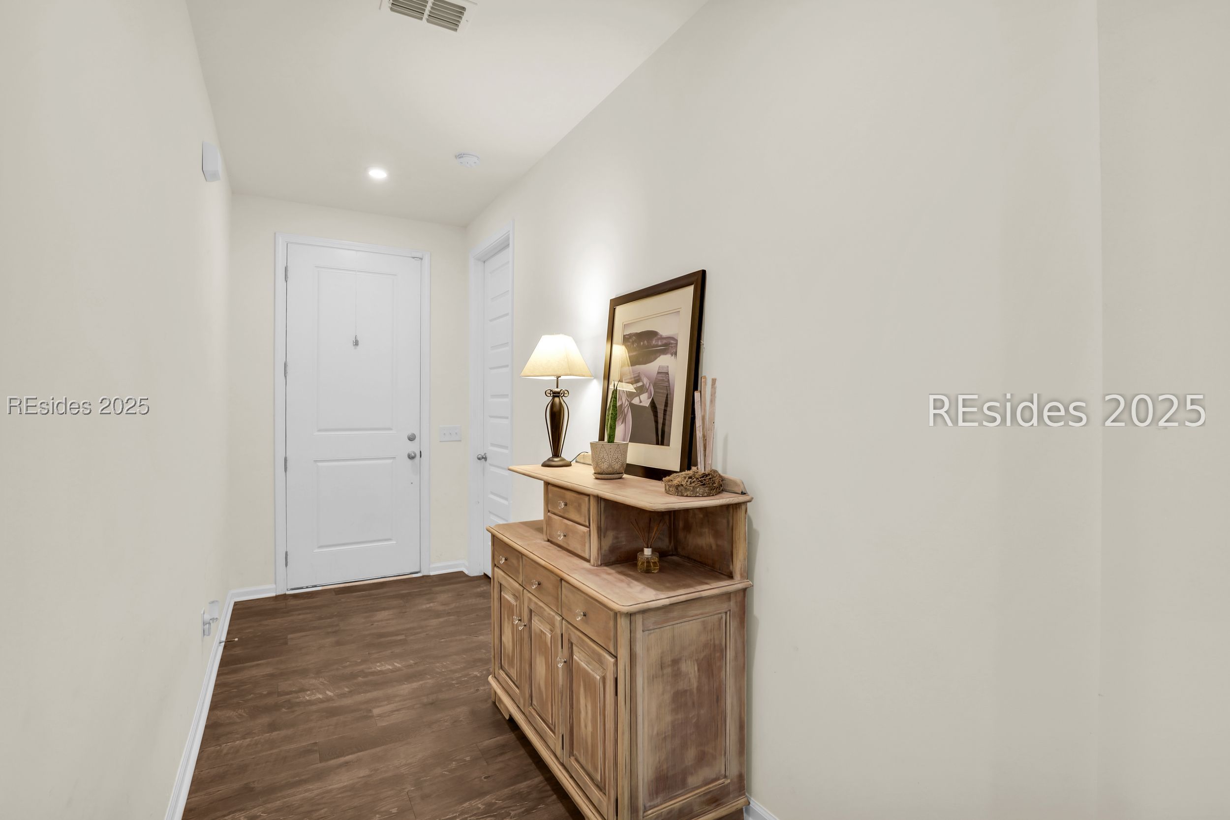 33 Mainland Lakes Drive