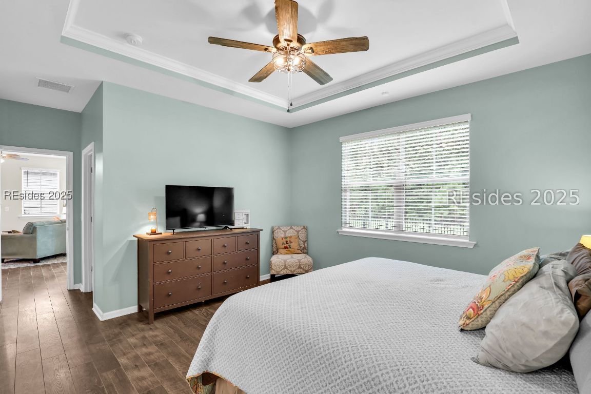 33 Mainland Lakes Drive