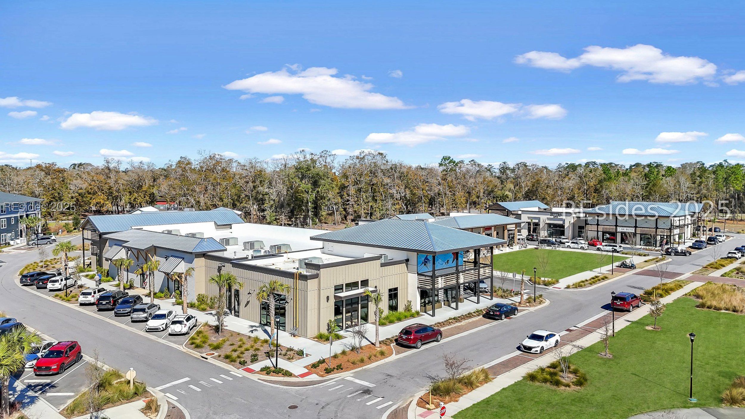 33 Mainland Lakes Drive