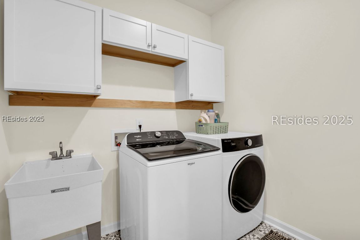 33 Mainland Lakes Drive