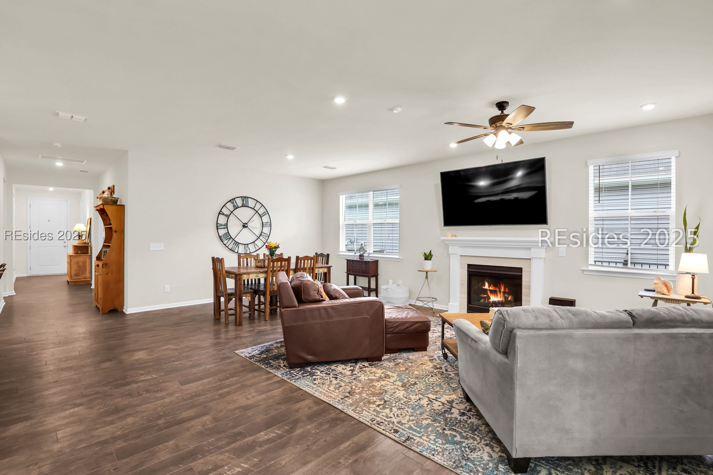 33 Mainland Lakes Drive