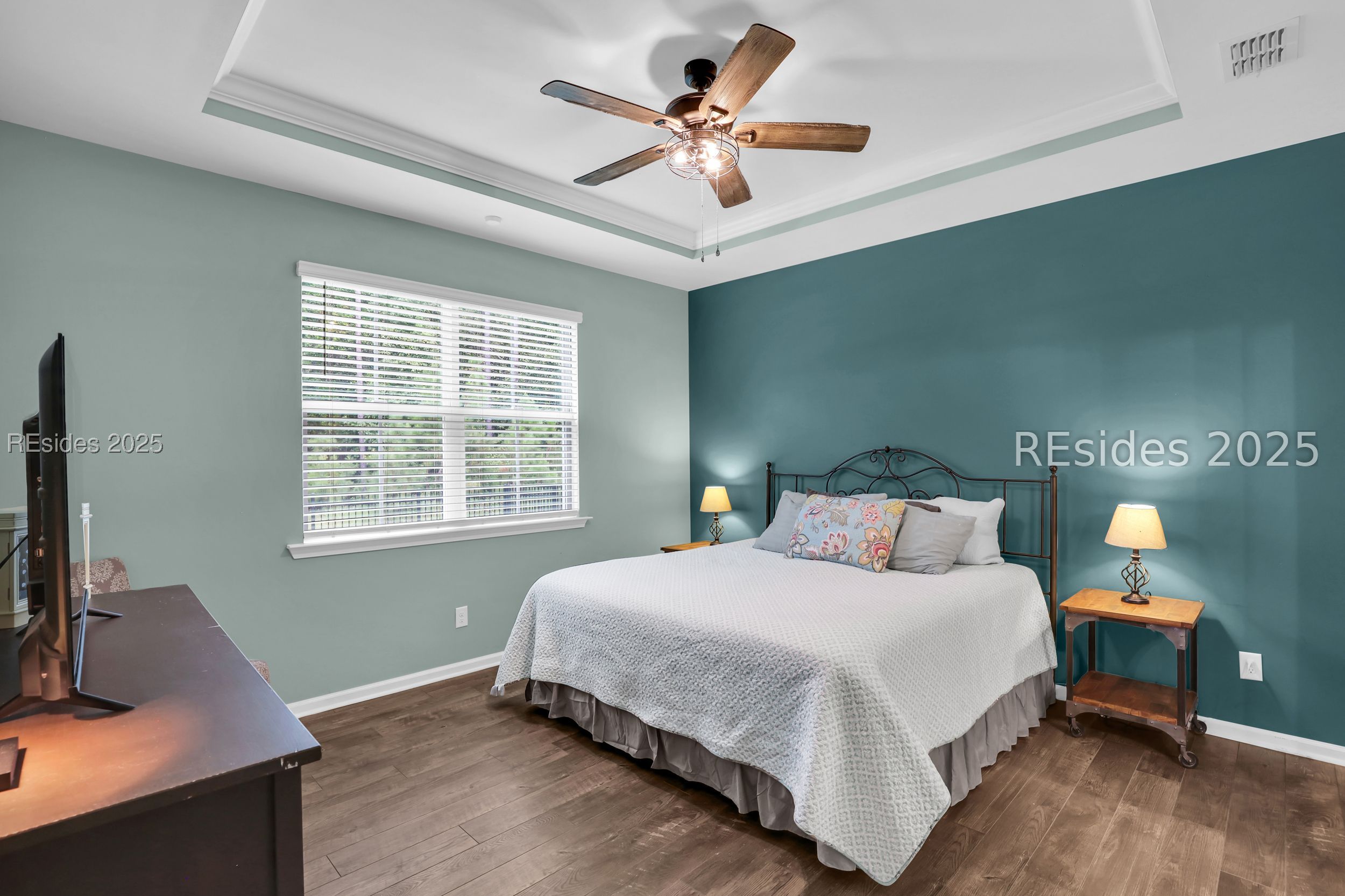 33 Mainland Lakes Drive