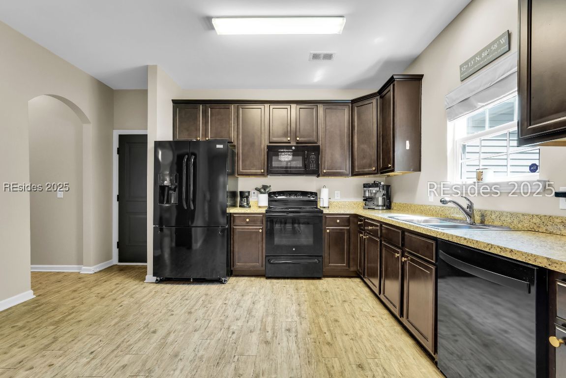 4 Swamp White Oak Drive