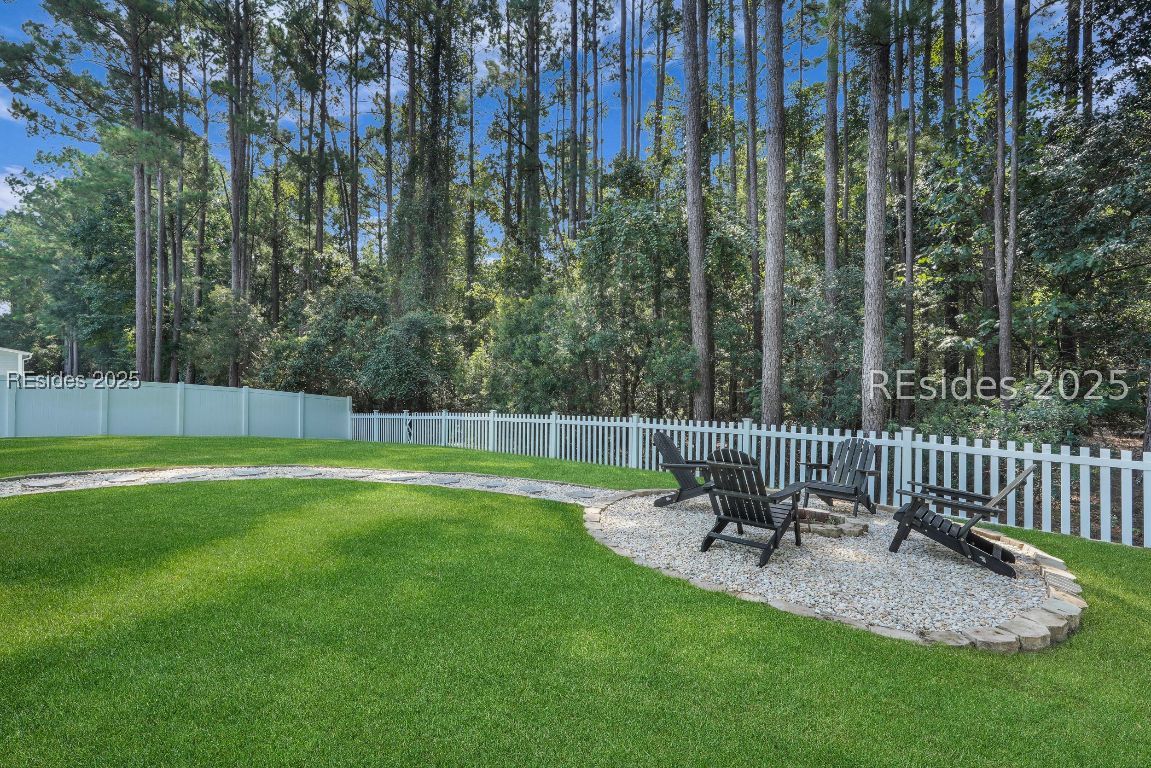 4 Swamp White Oak Drive