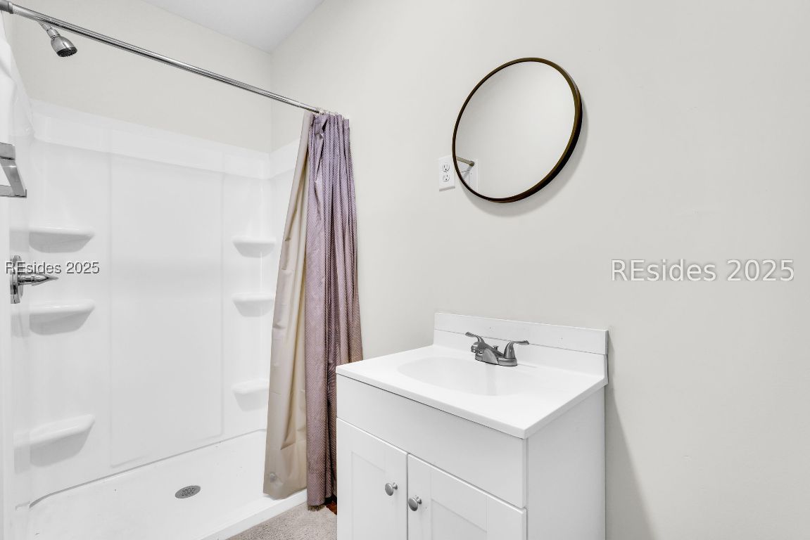 4 Swamp White Oak Drive