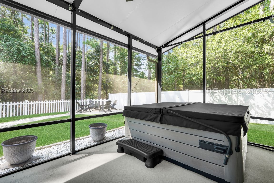 4 Swamp White Oak Drive