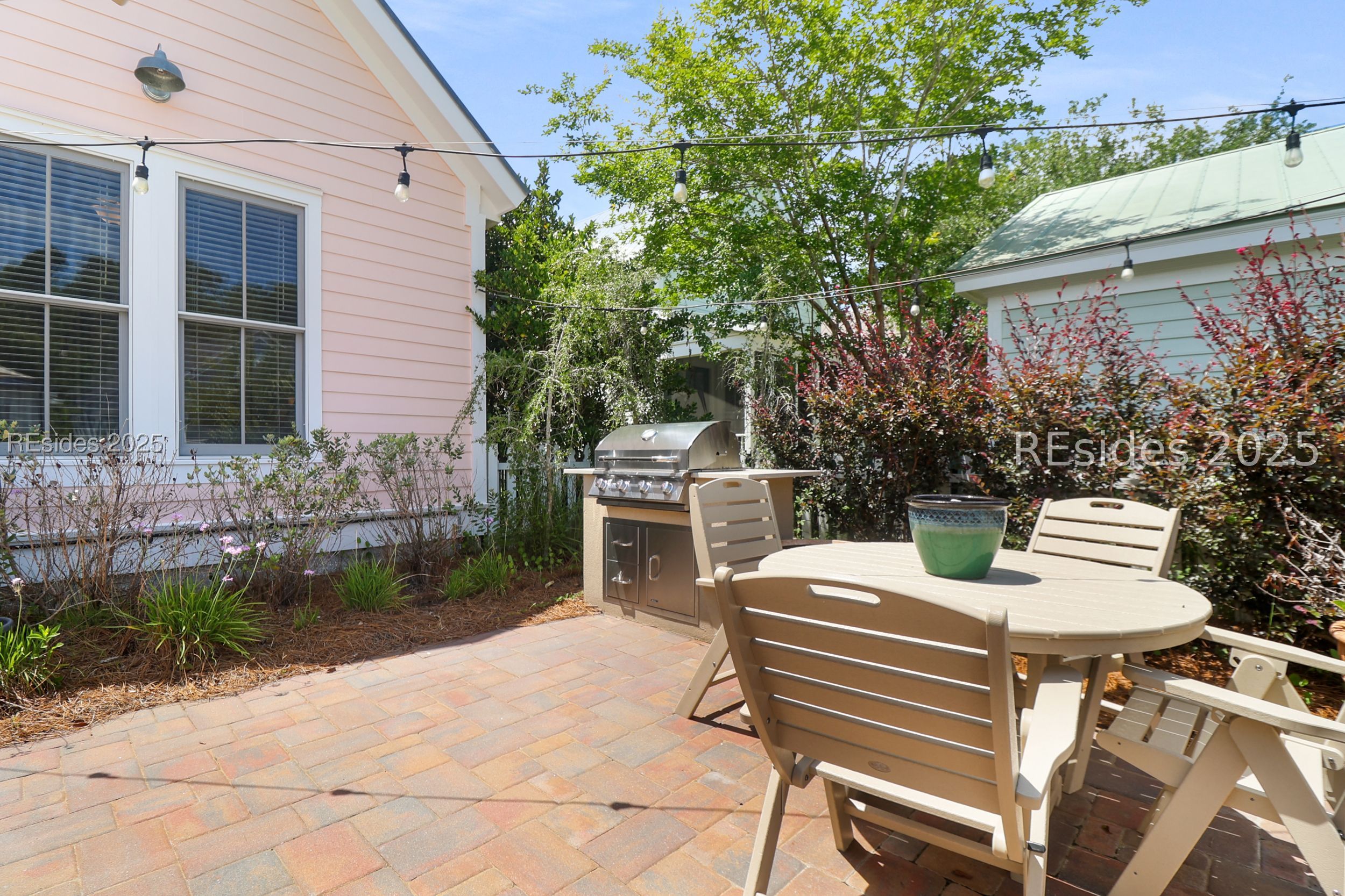 2 Cordray Street