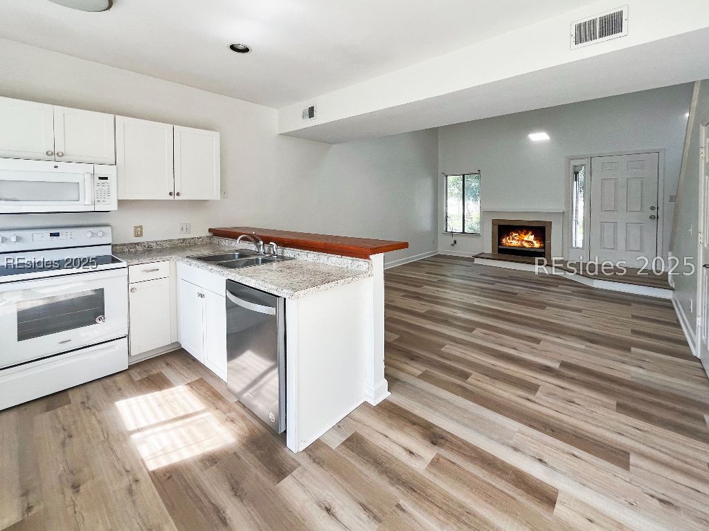 5 Gumtree Road Unit: M-6