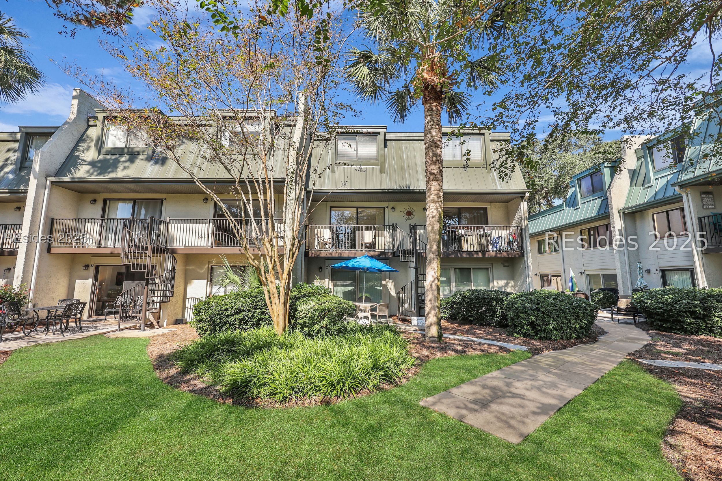 26 Forest Beach Drive Unit: 56