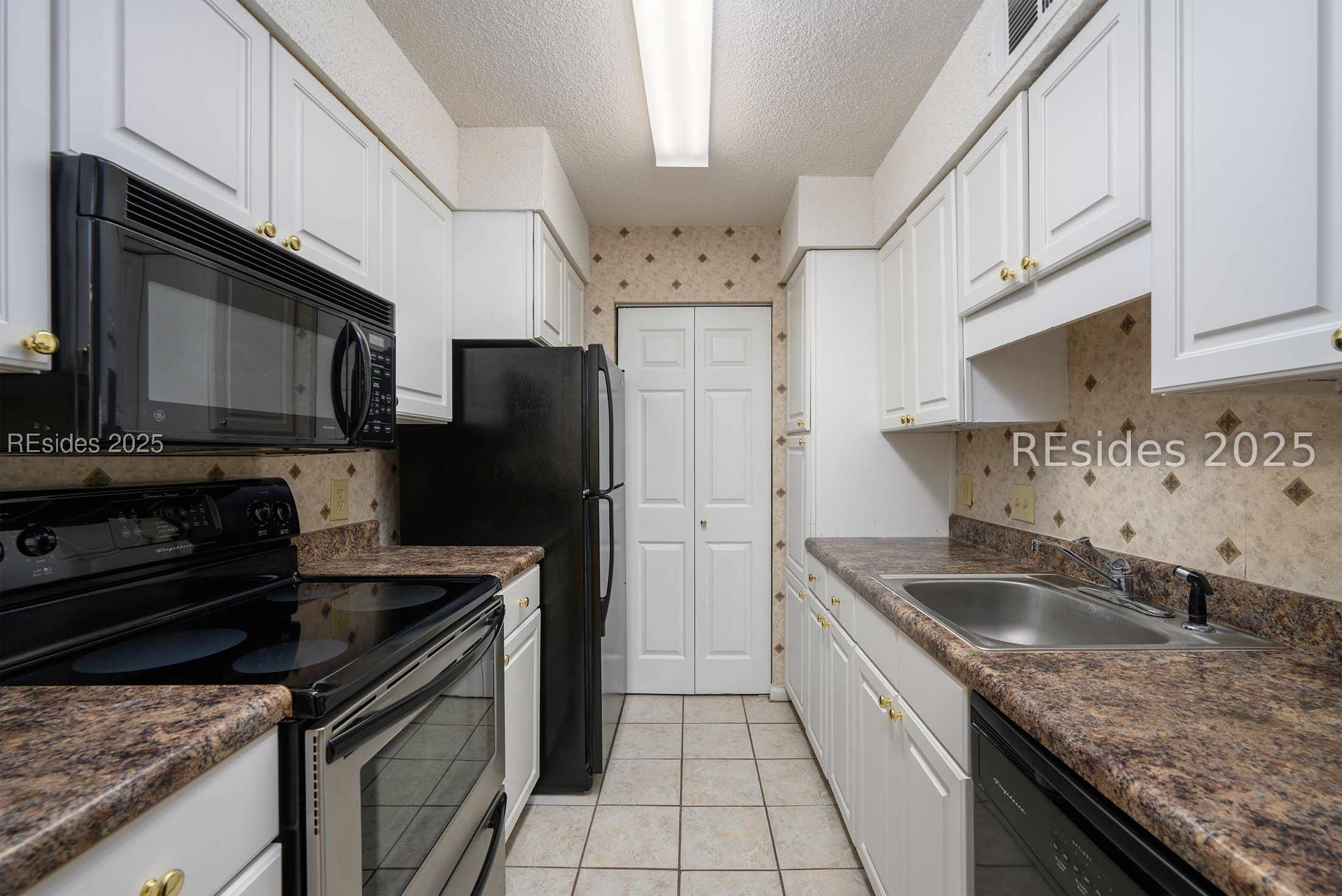 28 Forest Cove Unit: 28