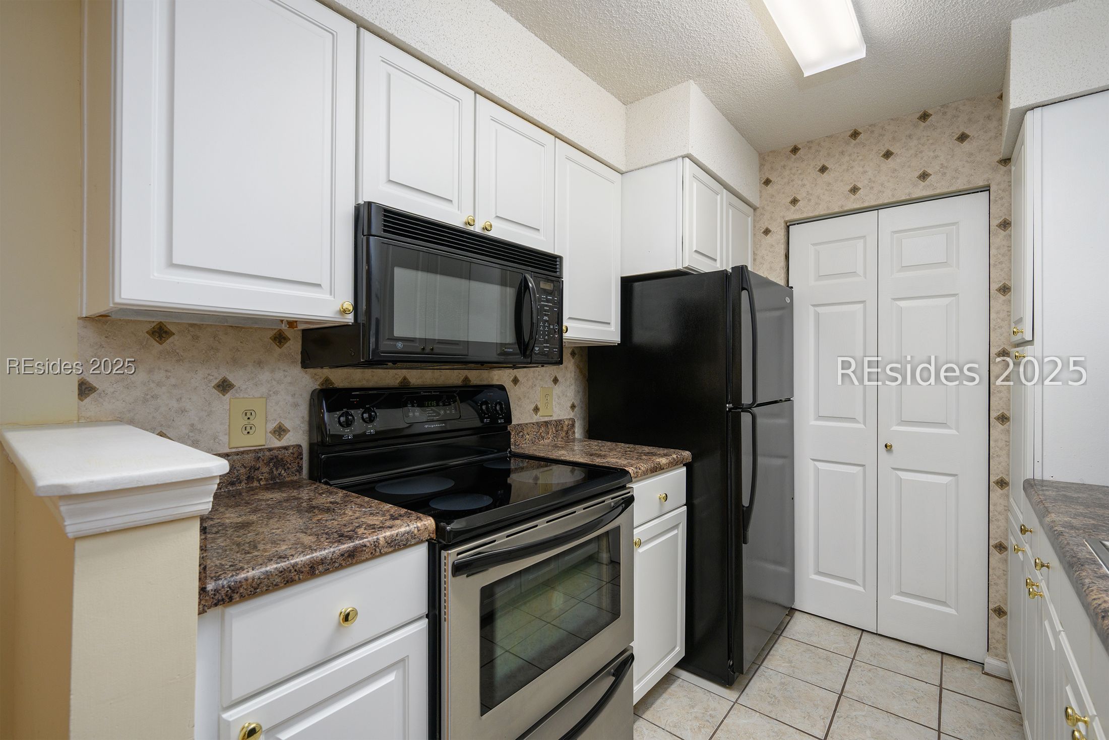 28 Forest Cove Unit: 28