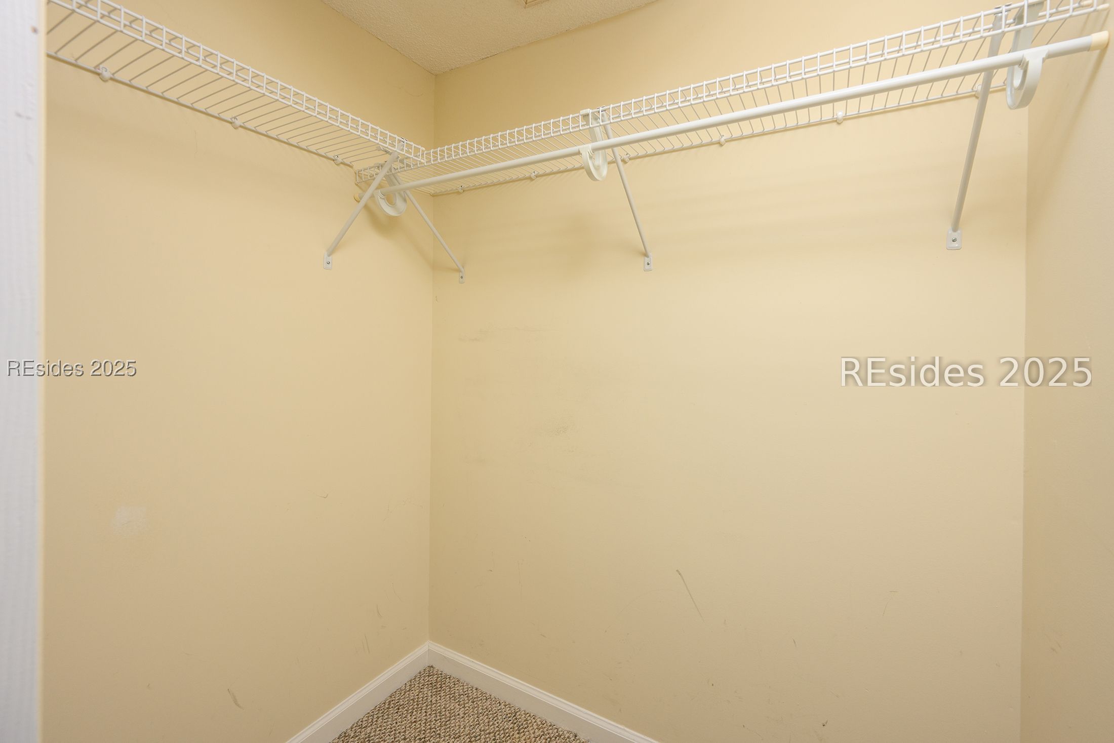 28 Forest Cove Unit: 28