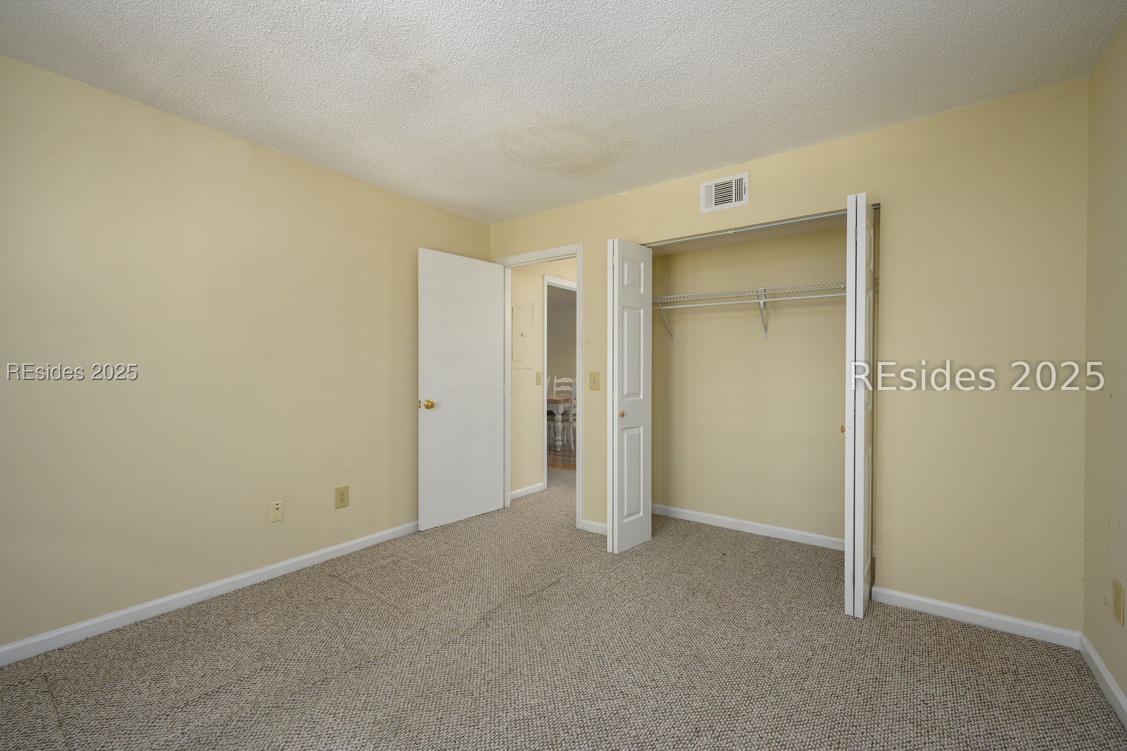 28 Forest Cove Unit: 28