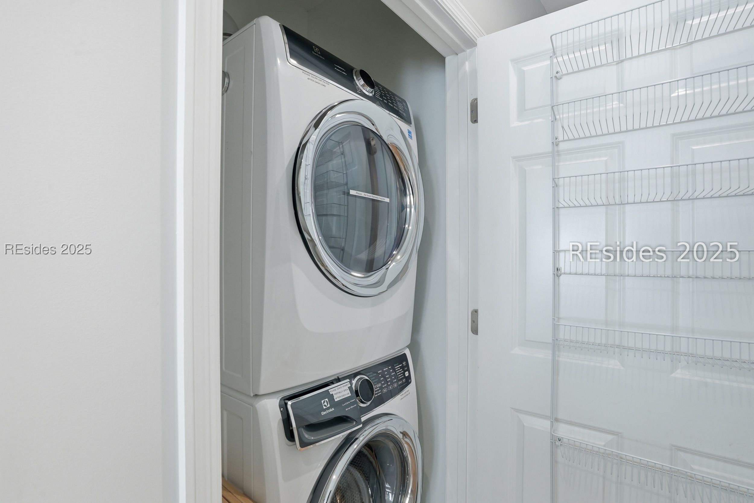 19 Wimbledon Court Unit: 203