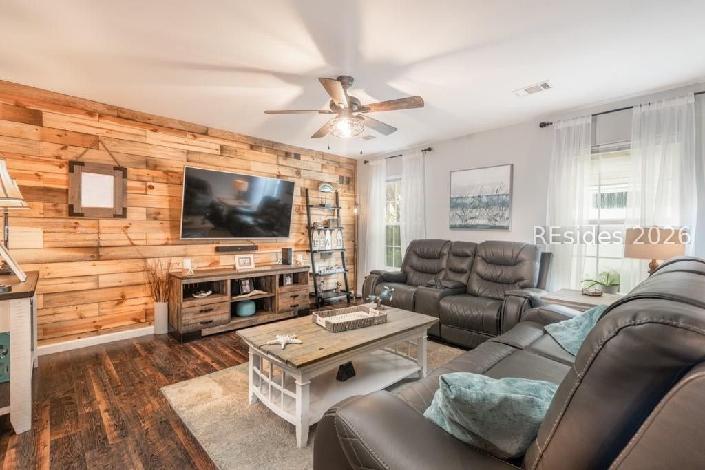 21 Pine Forest Drive