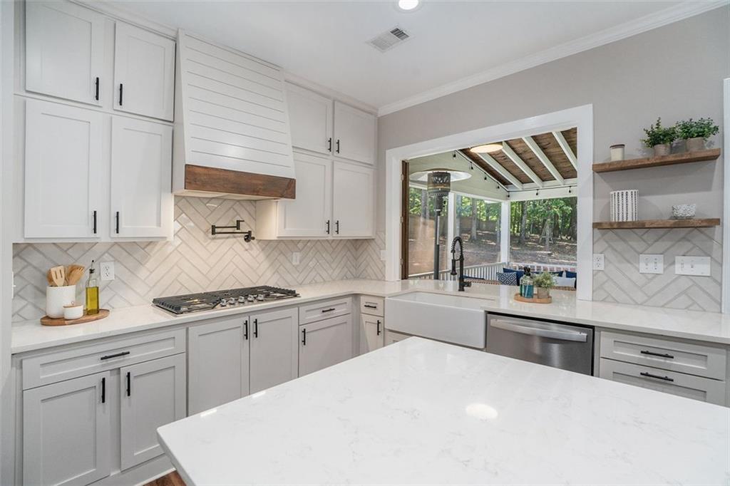 1780 AURELIA Drive