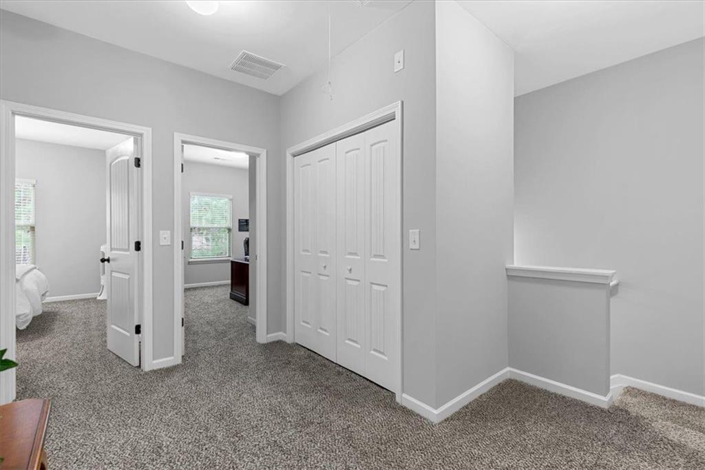 619 OAKSIDE Place