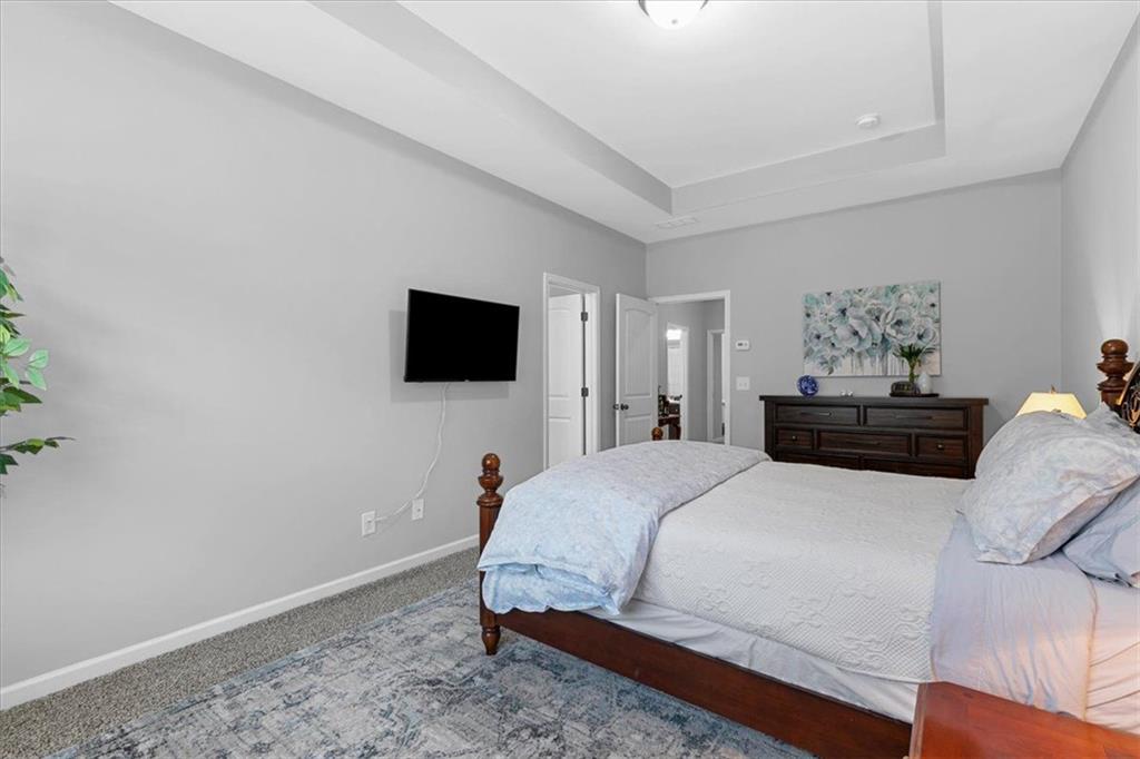 619 OAKSIDE Place