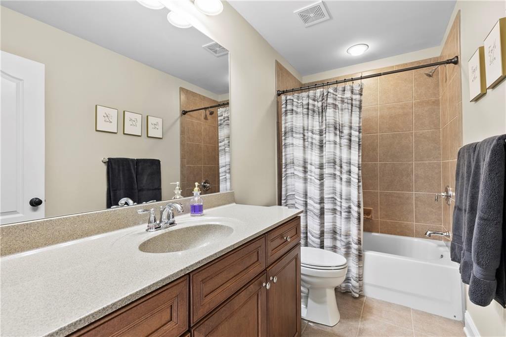 2571 Weddington Ridge NE