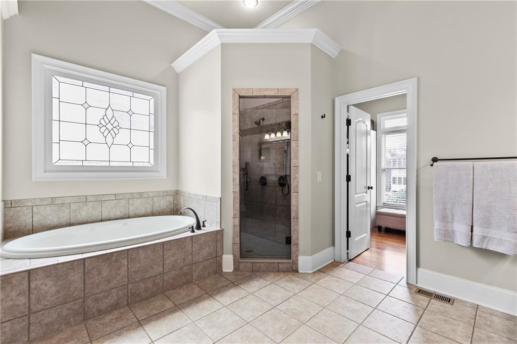 2571 Weddington Ridge NE