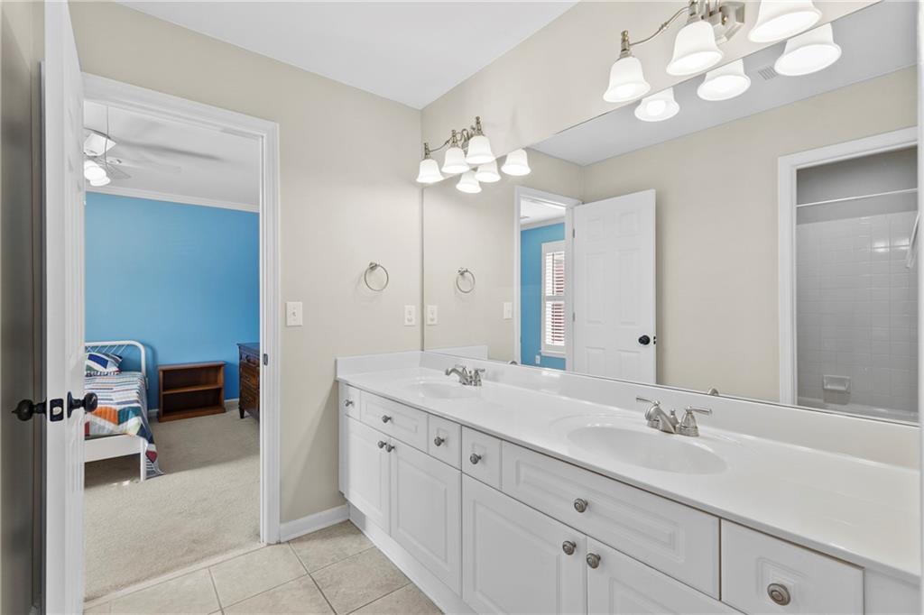 5054 Kingsbridge Pass