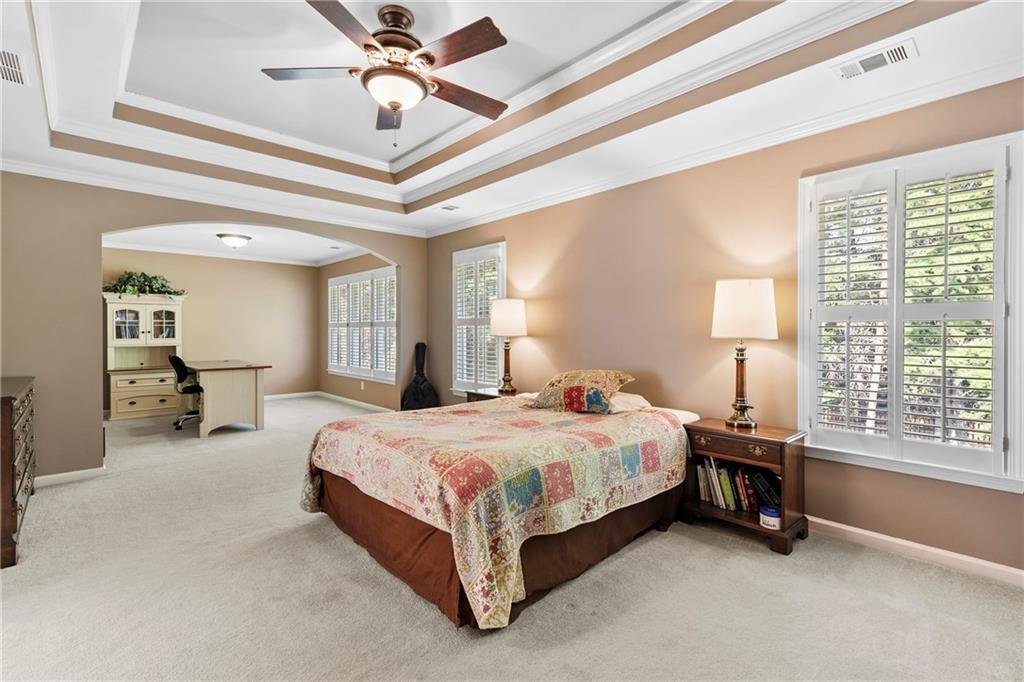 5054 Kingsbridge Pass