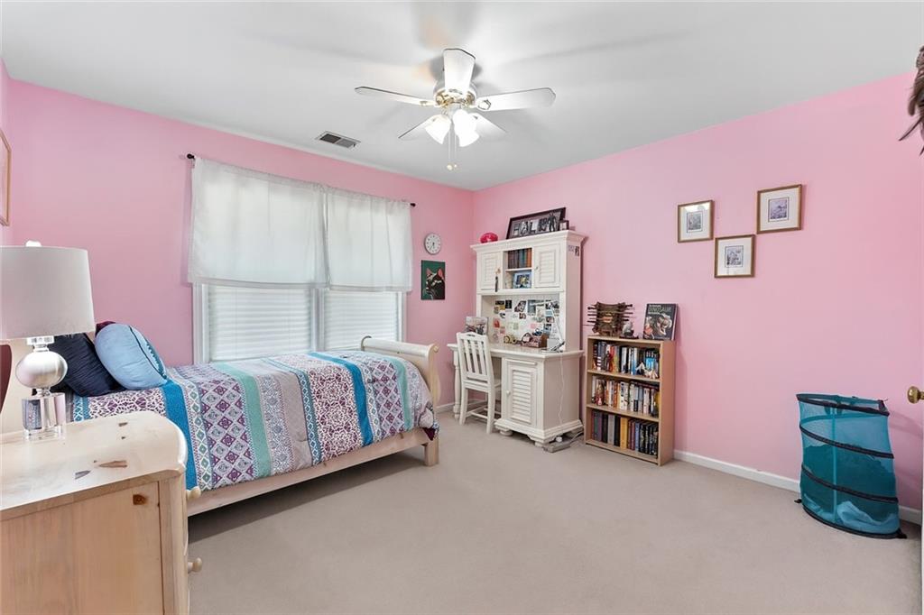 4211 Schooner Court NE