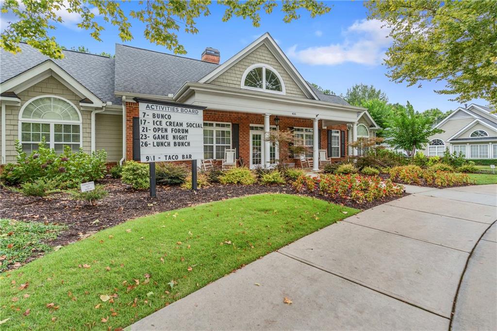 3106 Village Lane