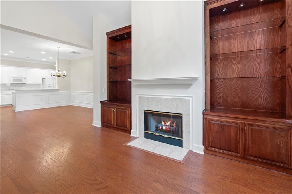 3106 Village Lane