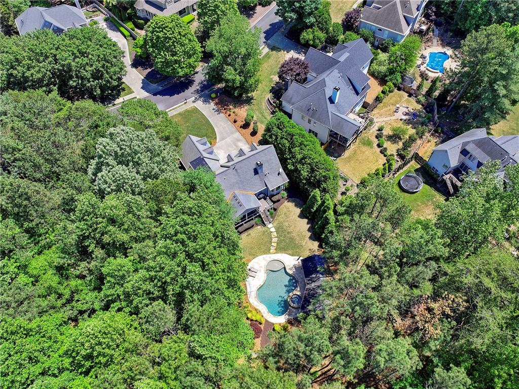 2135 Whittingham Court