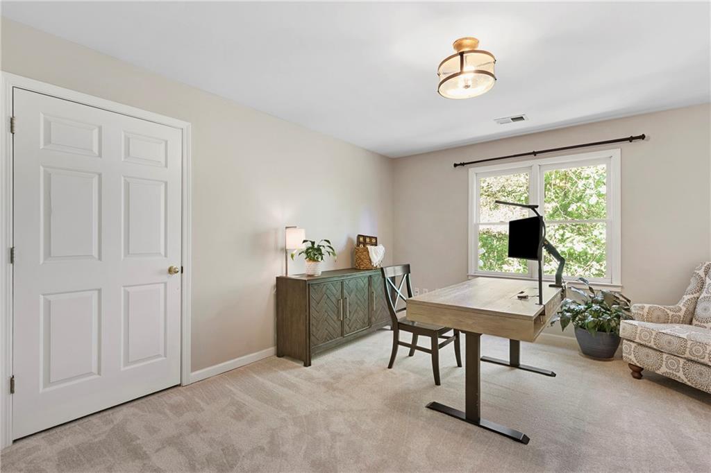 2135 Whittingham Court