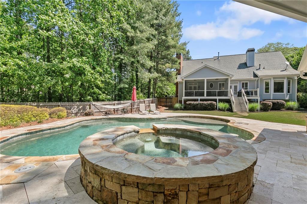 2135 Whittingham Court