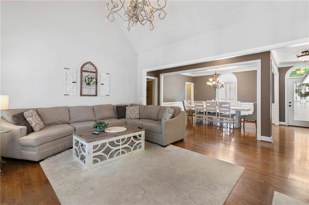 2135 Whittingham Court