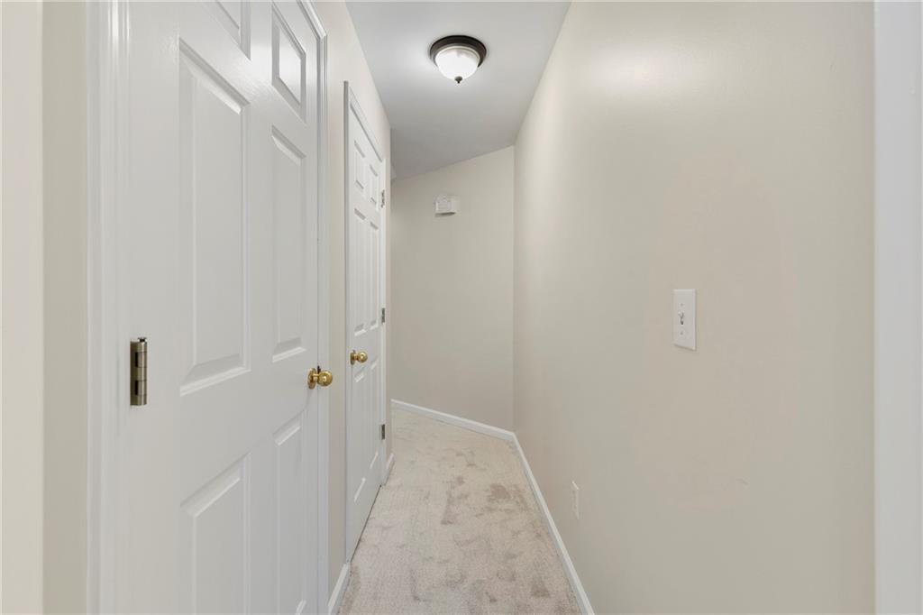 2135 Whittingham Court