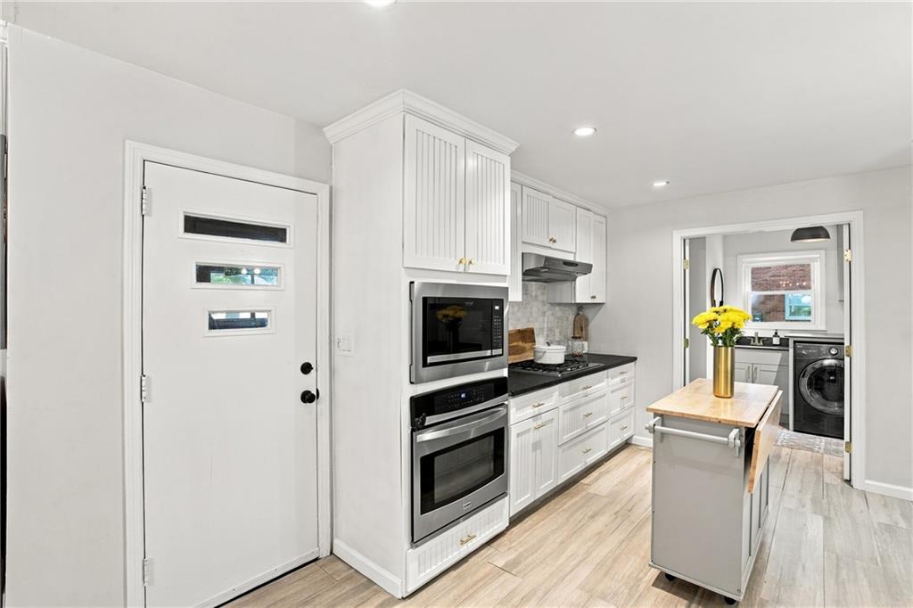 173 Laurelwood Lane